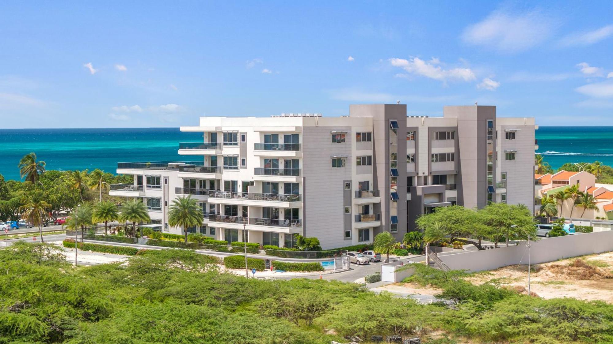 O Condominium Beachfront Residences, By Bocobay Aruba Palm Beach Buitenkant foto
