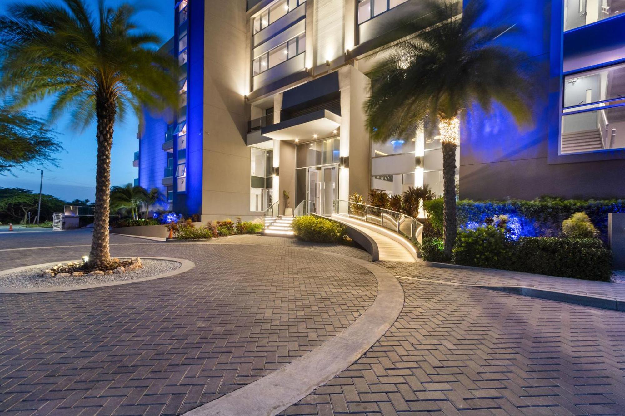 O Condominium Beachfront Residences, By Bocobay Aruba Palm Beach Buitenkant foto