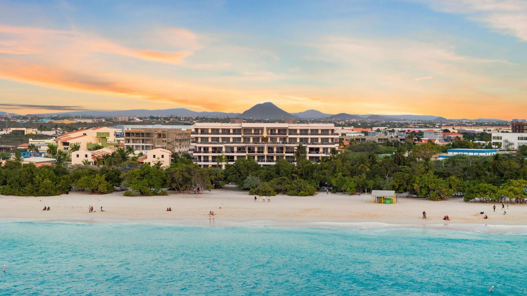 O Condominium Beachfront Residences, By Bocobay Aruba Palm Beach Buitenkant foto
