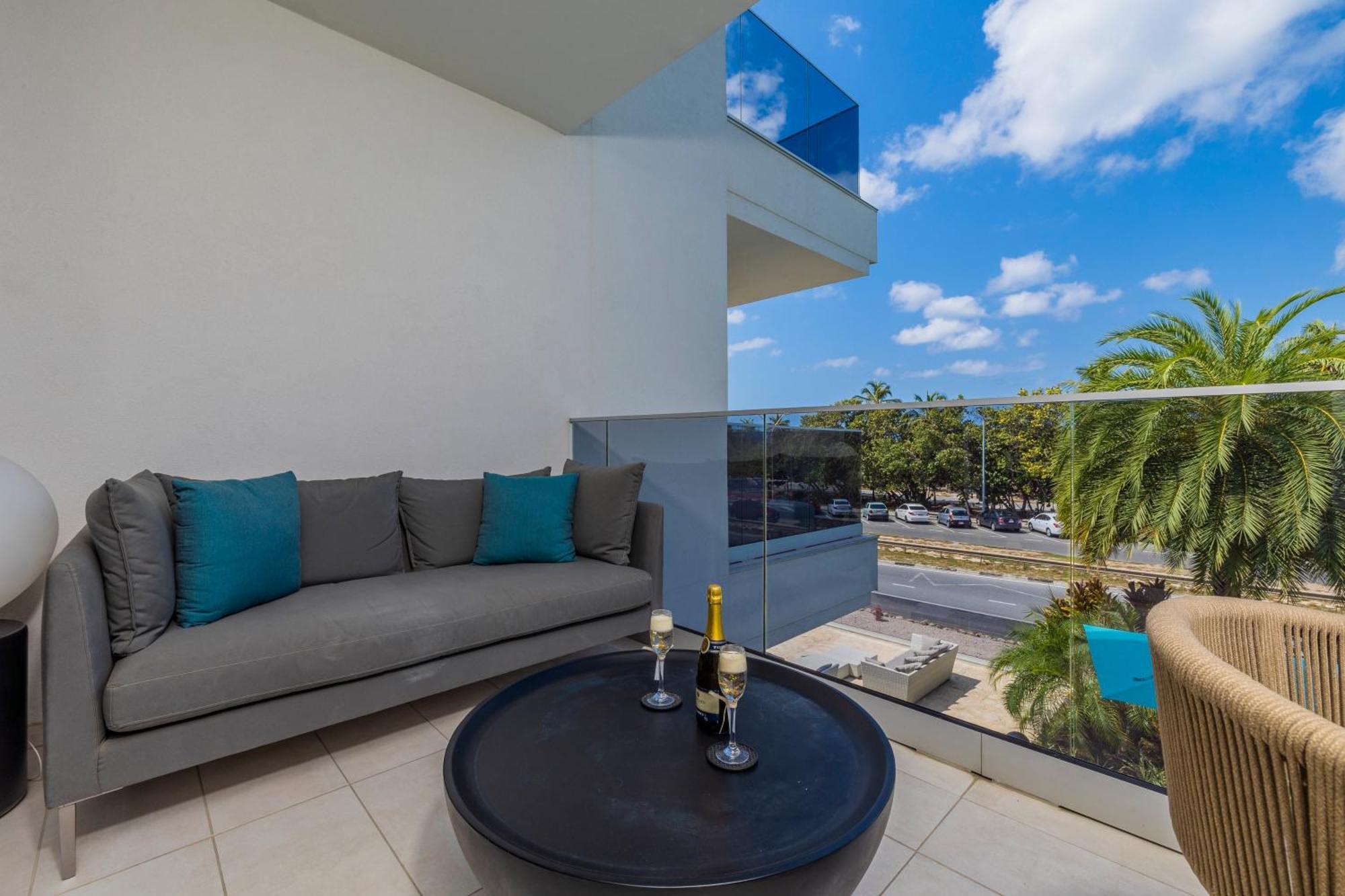 O Condominium Beachfront Residences, By Bocobay Aruba Palm Beach Buitenkant foto